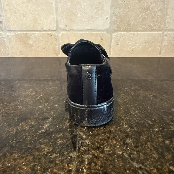 Michael Kors Willa Slip On Shoes Size 6M Black Velvet Bow Detail - Picture 4 of 13